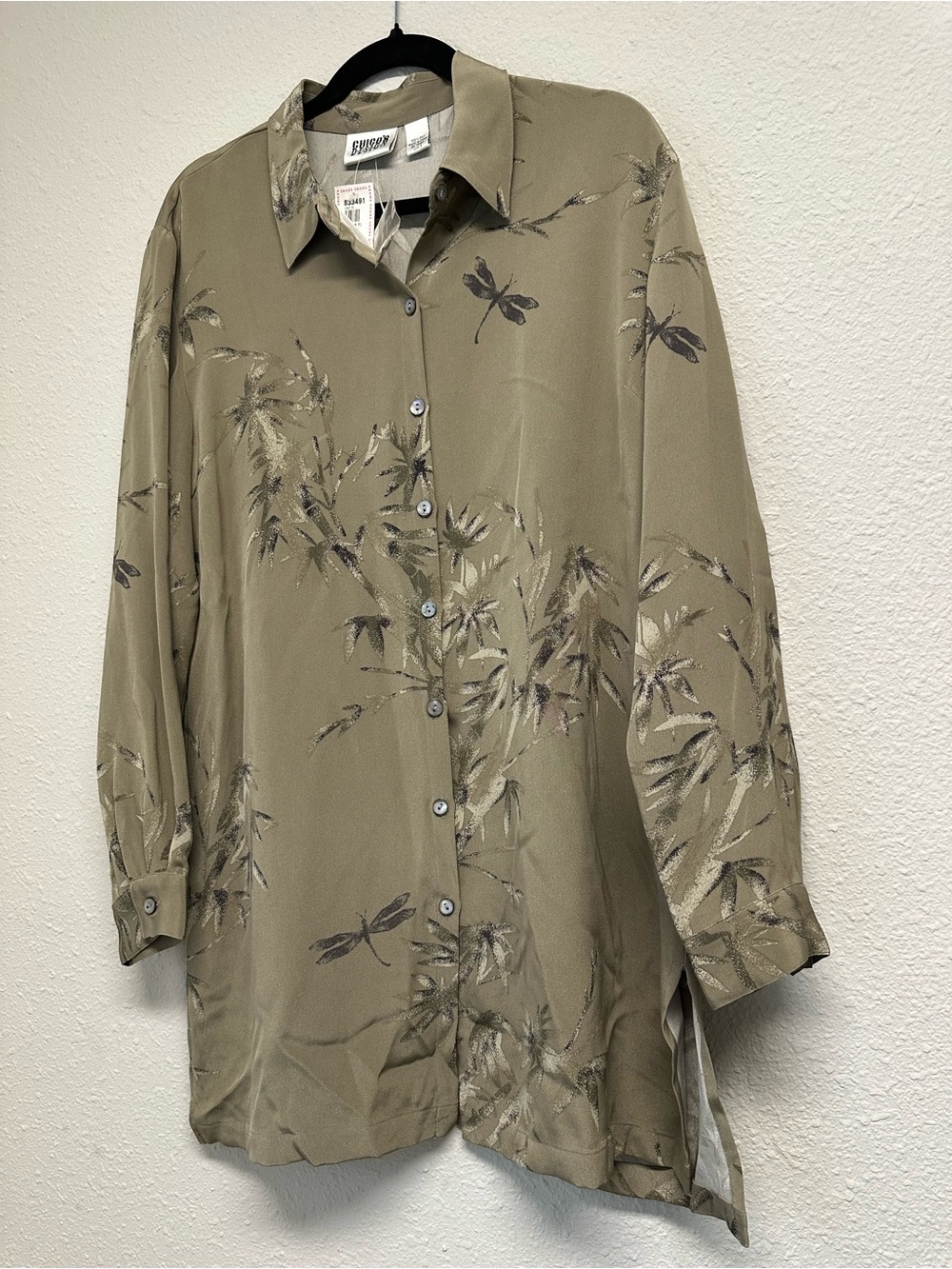 Chico's Taupe 100% Silk Botanical Dragonfly Button-Down Chico’s Oversized 2